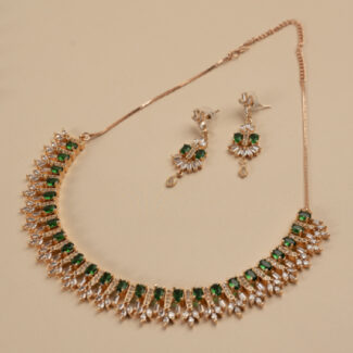 emerald american diamonds necklace rose gold
