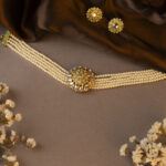 mohini pearl choker