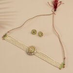 mohini pearl choker